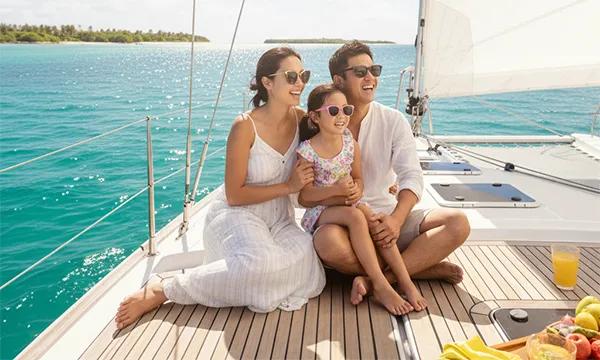 แว่นตากับฤดูร้อน ไอเท็มสำคัญที่ทั้งปกป้องและเพิ่มสไตล์