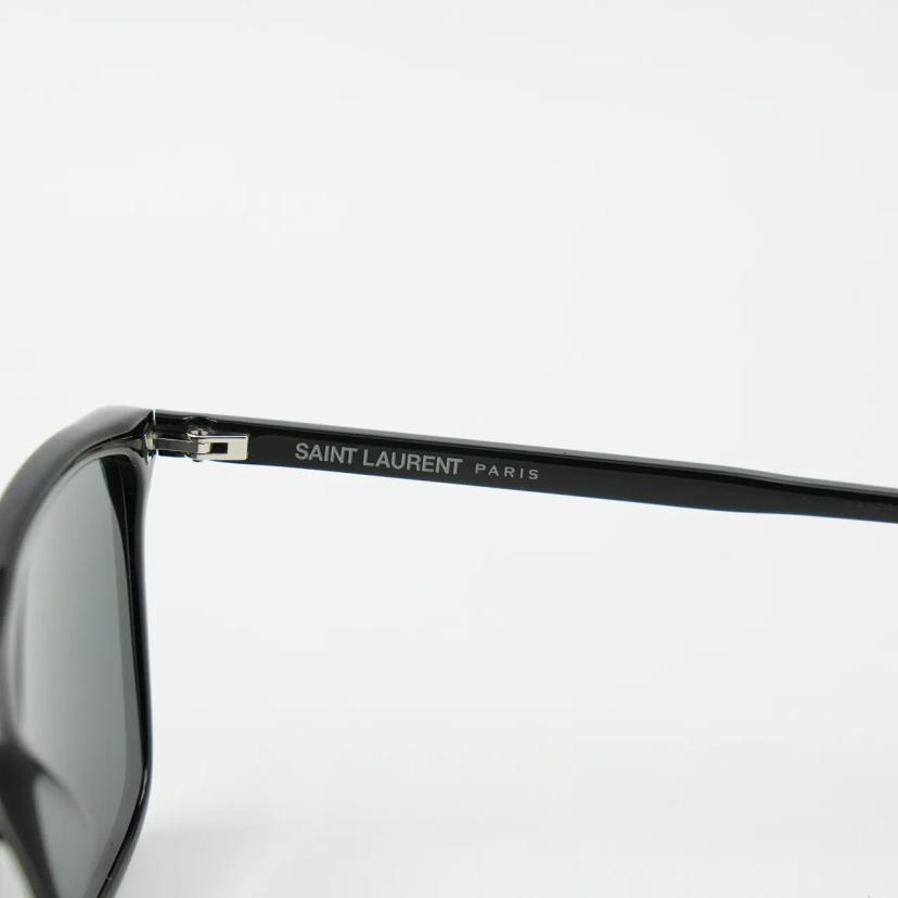 แว่นกันแดด YSL รุ่น SL 668 001