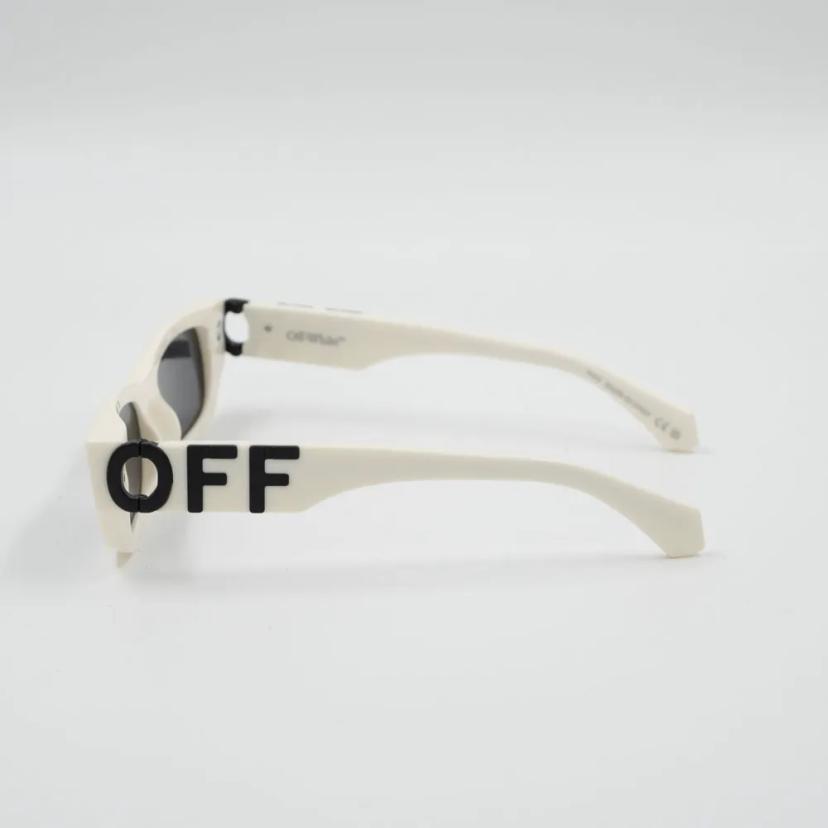 แว่นตากันแดด OFF-WHITE รุ่น OERI124 0107 49