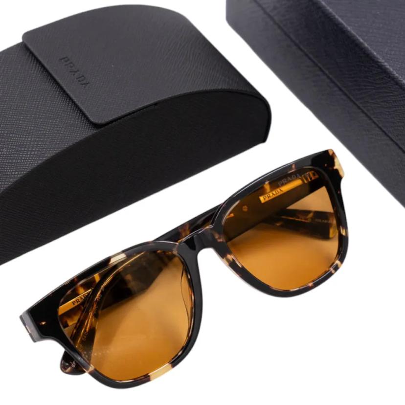 แว่นตากันแดด Prada รุ่น 0PR A04SF 16O20C