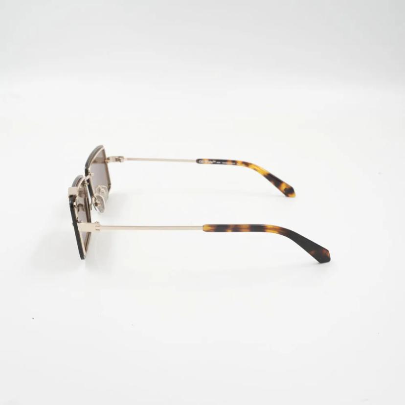 แว่นตากันแดด รุ่น OERI13N