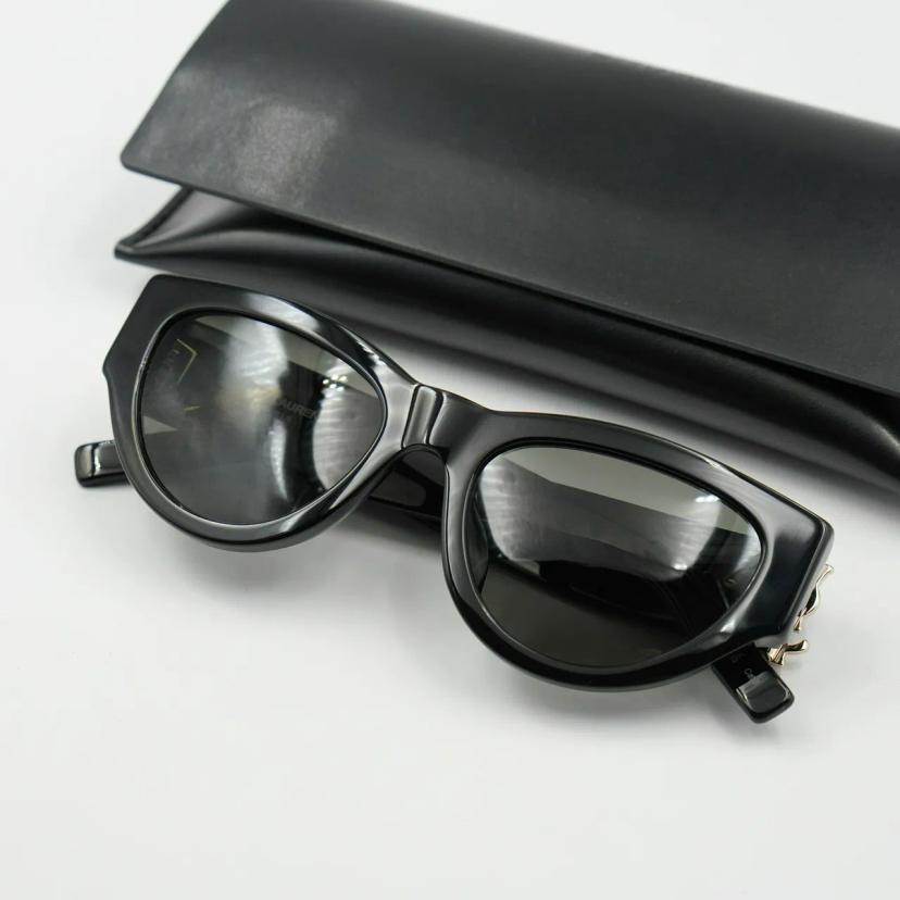 แว่นกันแดด YSL รุ่น SL M94 001