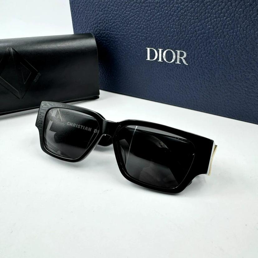 แว่นตากันแดด Dior รุ่น S5I 10A0