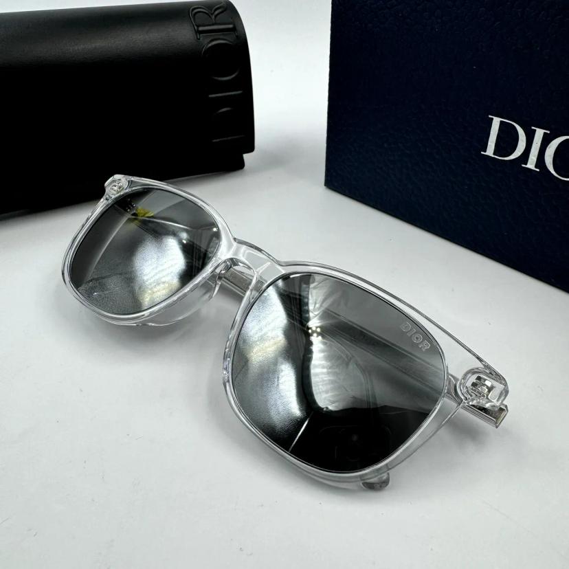 แว่นตากันแดด Dior รุ่น S1F 85A5
