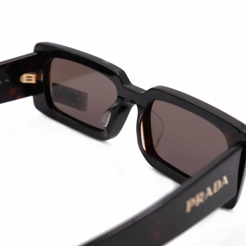 แว่นตากันแดด Prada รุ่น PR A07SF 16N5Y1