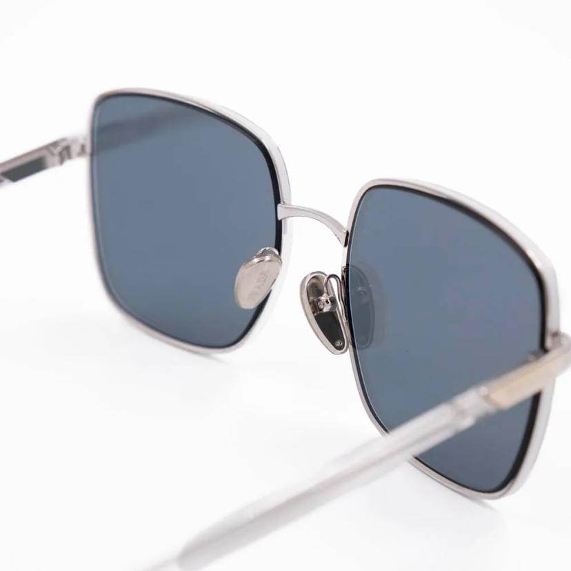 แว่นตากันแดด Prada รุ่น 0PR 55YS 1BC02R