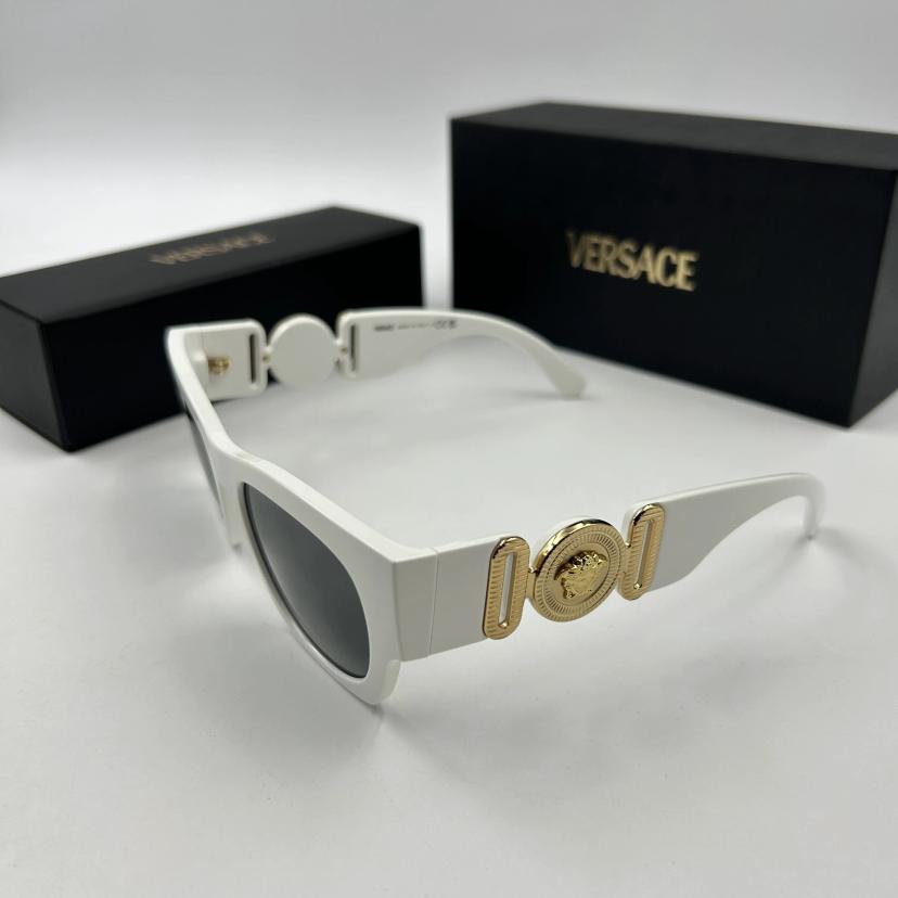 แว่นตากันแดด Versace รุ่น 0VE4479U 314 87