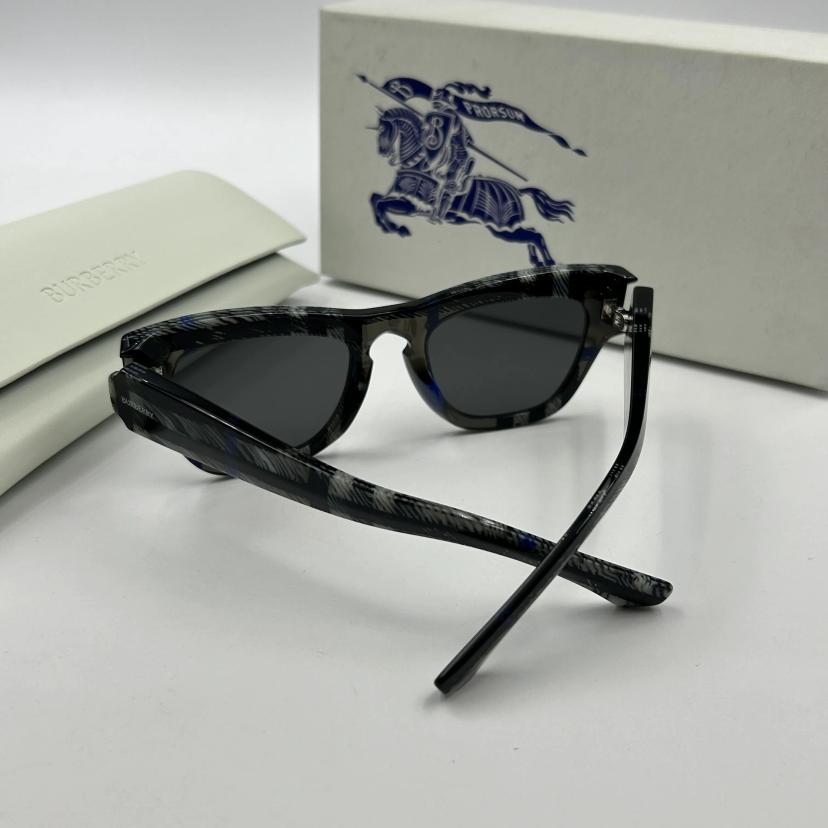 แว่นตากันแดด รุ่น 0BE4440U