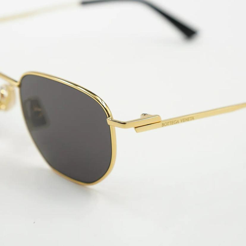 แว่นกันแดด Bottega รุ่น BV1301S 001