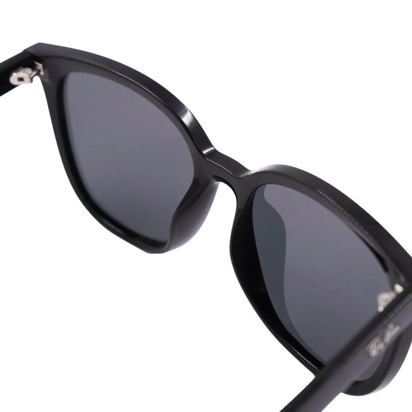 แว่นตากันแดด RayBan รุ่น RB4423D 601/87