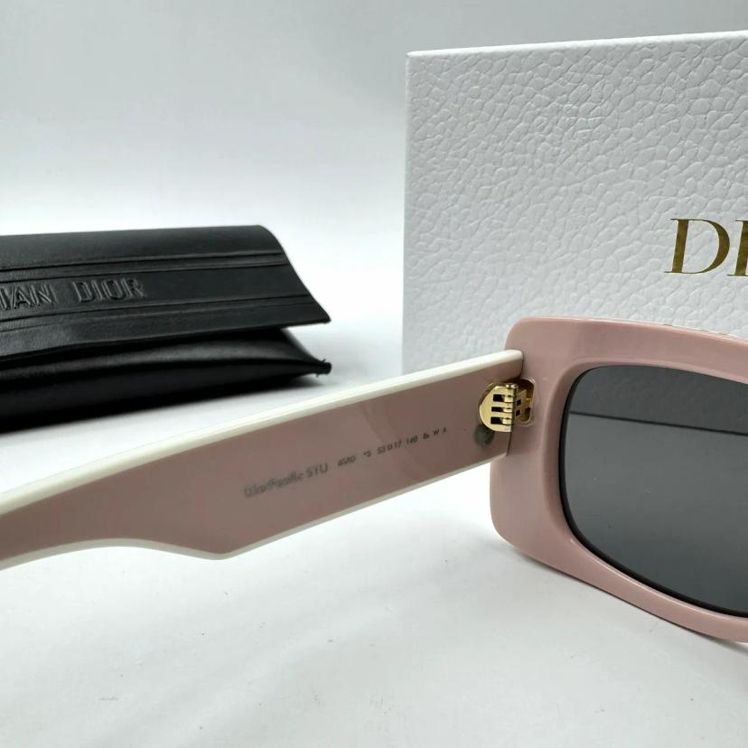 แว่นตากันแดด Dior รุ่น S1U 40A0
