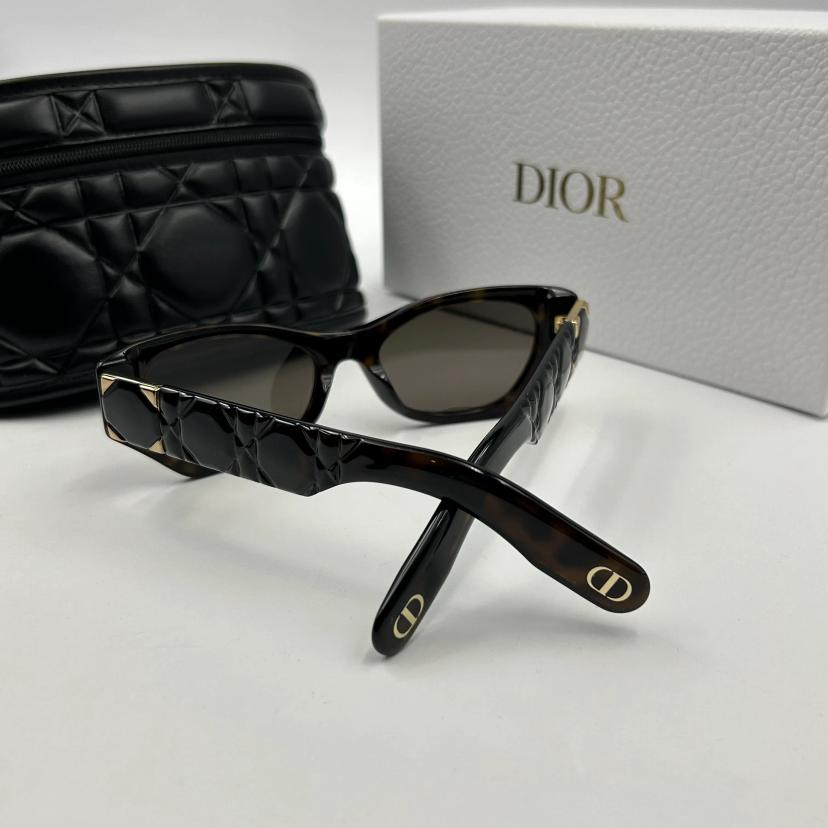 แว่นตากันแดด รุ่น B1I 20F5