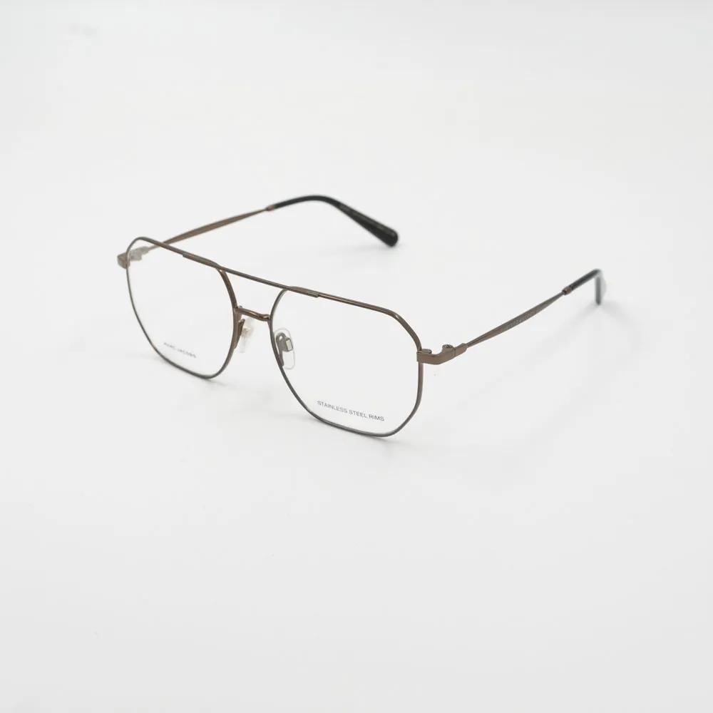 แว่นสายตา รุ่น MARC832 10A