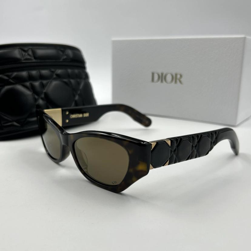 แว่นตากันแดด รุ่น B1I 20F5